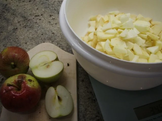 Rezept: Backen: Apfelstollen Bild Nr. 3 Backen: Apfelstollen - Rezept - Bild Nr. 3