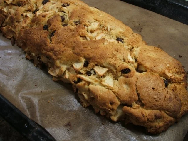 Rezept: Backen: Apfelstollen Bild Nr. 8 Backen: Apfelstollen - Rezept - Bild Nr. 8