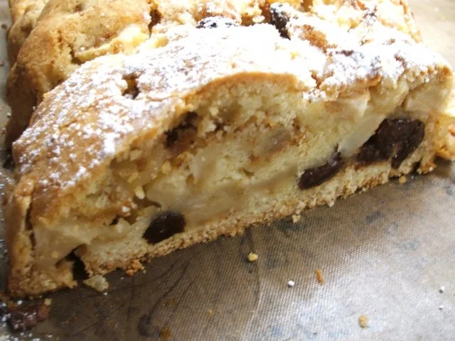 Rezept: Backen: Apfelstollen Bild Nr. 9 Backen: Apfelstollen - Rezept - Bild Nr. 9