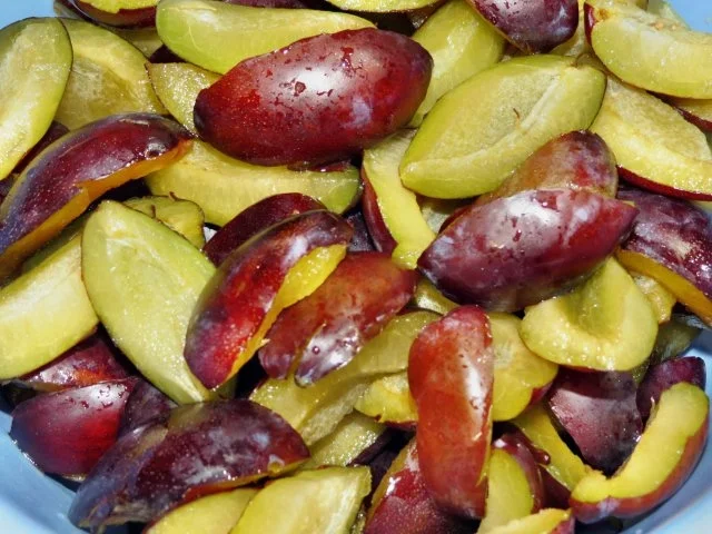 Rezept: Sisserl’s – Zwetschgenkuchen Bild Nr. 6 Sisserl’s – Zwetschgenkuchen - Rezept - Bild Nr. 6