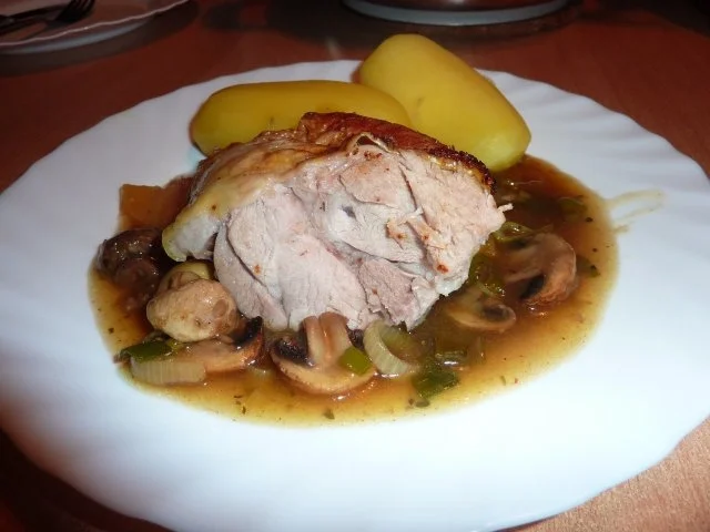 FL/ Geflügel: Putenkeule geschmort - Rezept