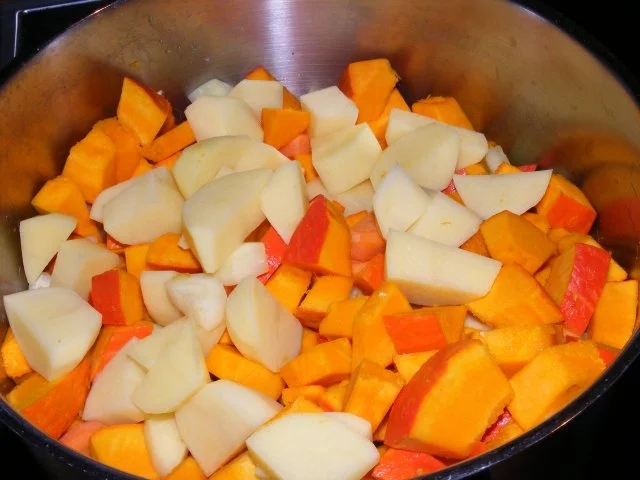 Suppe: Kürbissuppe mit einem Hauch Asien - Rezept - Bild Nr. 4