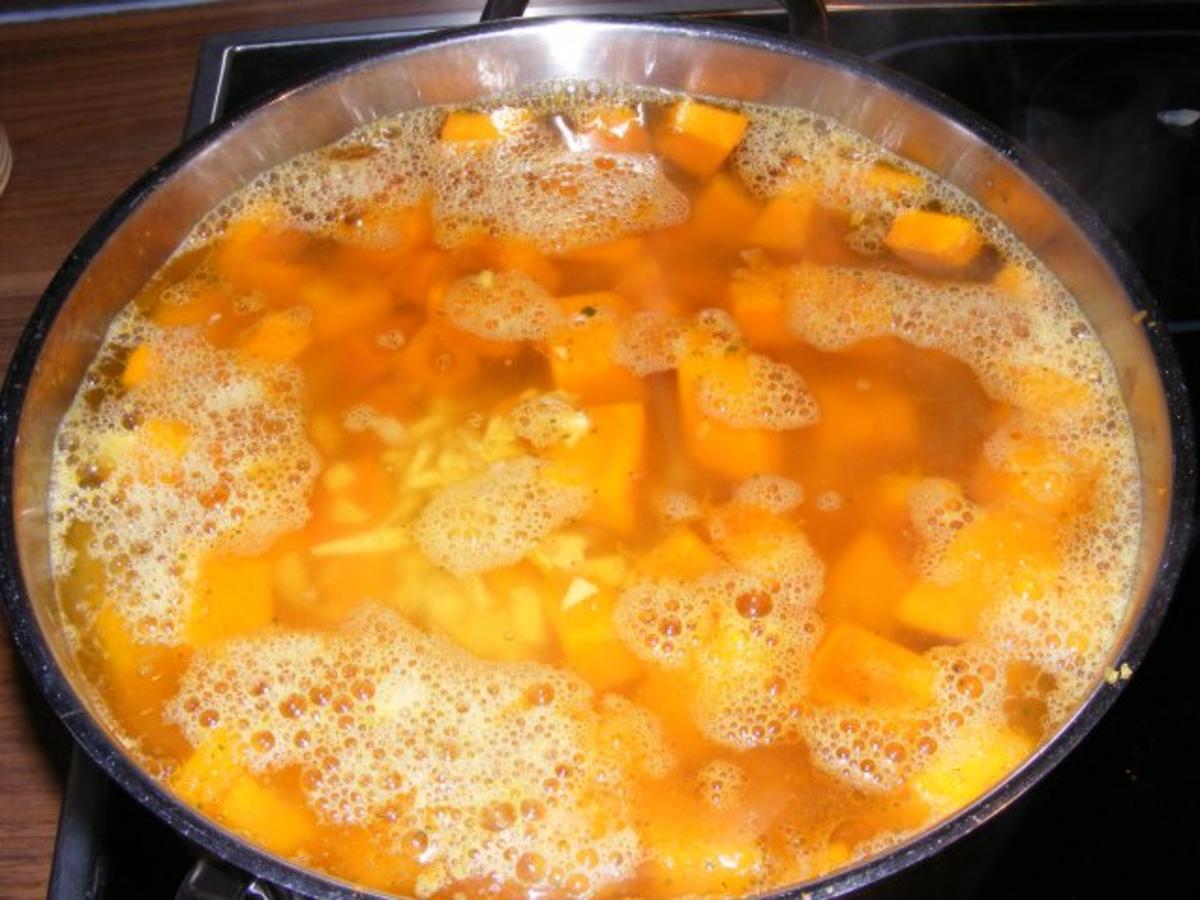 Suppe: Kürbissuppe mit einem Hauch Asien - Rezept - Bild Nr. 5