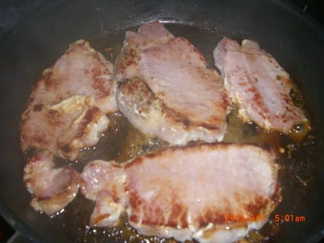 Rezept: Sur-Schnitzerl mit Champignonweinsauce Bild Nr. 2 Sur-Schnitzerl mit Champignonweinsauce - Rezept - Bild Nr. 2