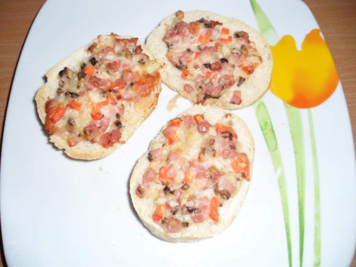 Bilder für Pizzabrötchen - Rezept