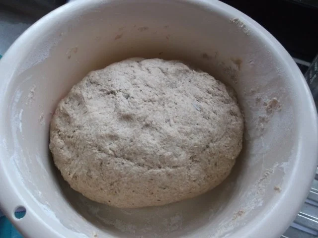 Rezept: Weizenvollkornbrot Bild Nr. 9 Weizenvollkornbrot - Rezept - Bild Nr. 9