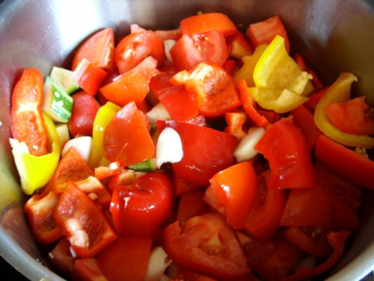 Vorrat: Tomaten-Paprika-Ketcup - Rezept - Bild Nr. 3
