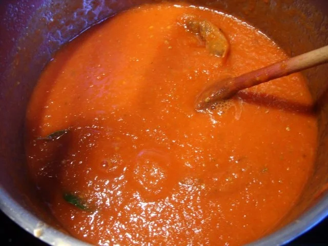 Rezept: Vorrat: Tomaten-Paprika-Ketcup Bild Nr. 4 Vorrat: Tomaten-Paprika-Ketcup - Rezept - Bild Nr. 4