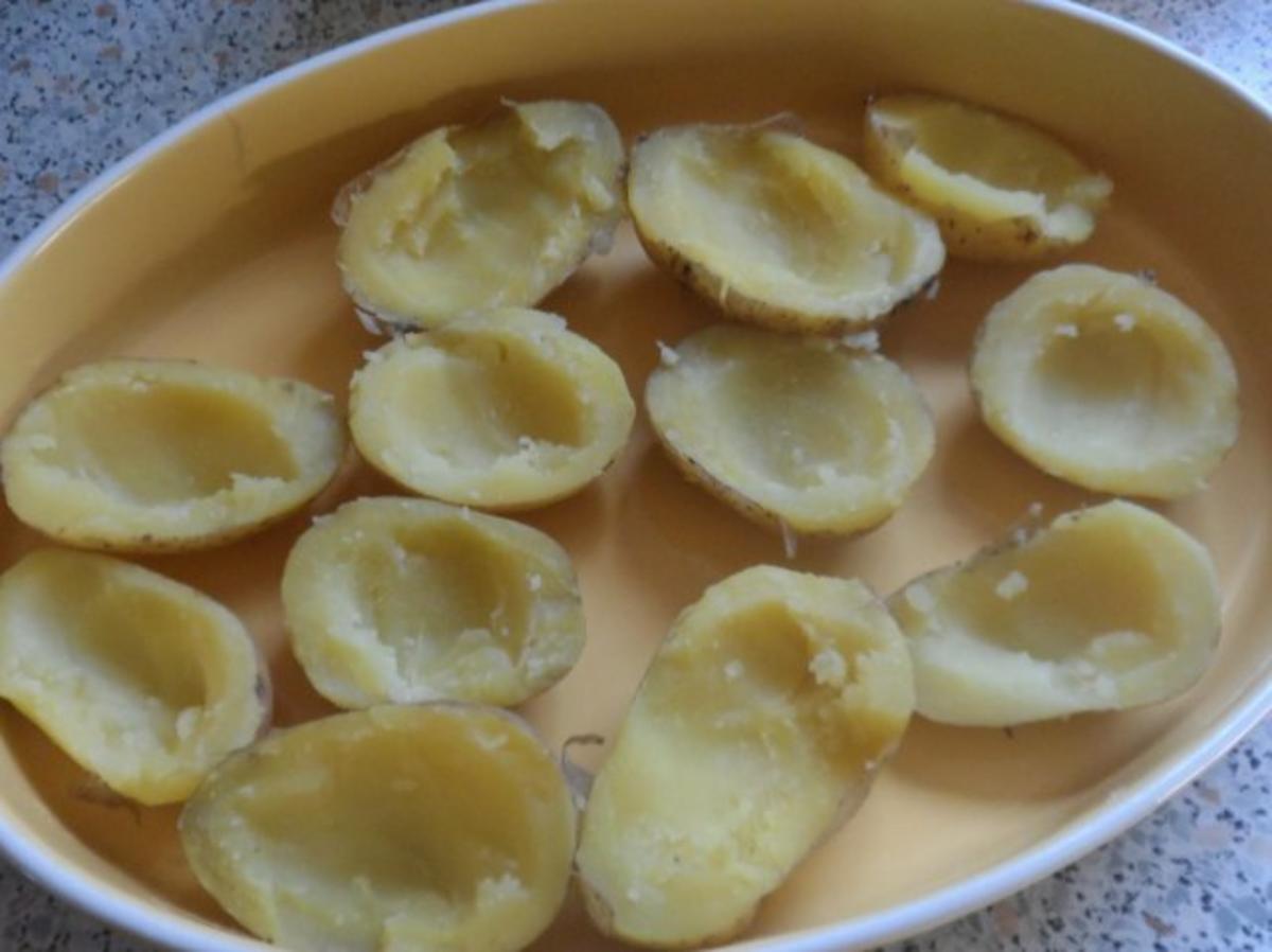 Herzhafte Ofenkartoffeln mit Bergkäse-Speck-Füllung - Rezept - Bild Nr. 5