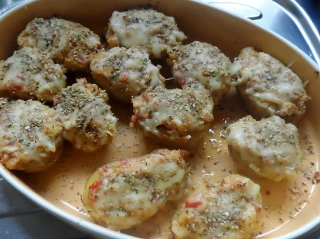 Herzhafte Ofenkartoffeln mit Bergkäse-Speck-Füllung - Rezept - Bild Nr. 12