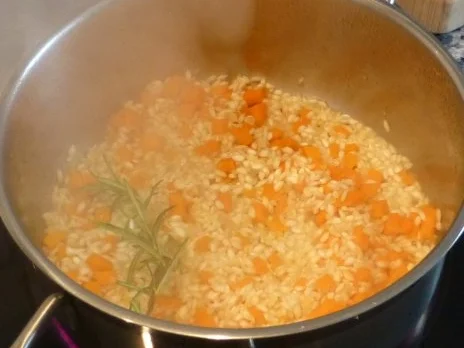 Rezept: Kürbisrisotto mit Entrecote und warmem Steinpilzsalat Bild Nr. 3 Kürbisrisotto mit Entrecote und warmem Steinpilzsalat - Rezept - Bild Nr. 3