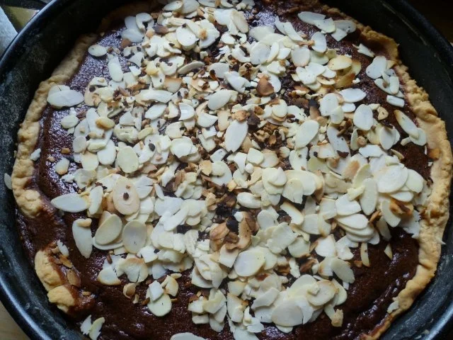 Rezept: Mandel-Schokoladentorte Bild Nr. 2 Mandel-Schokoladentorte - Rezept - Bild Nr. 2