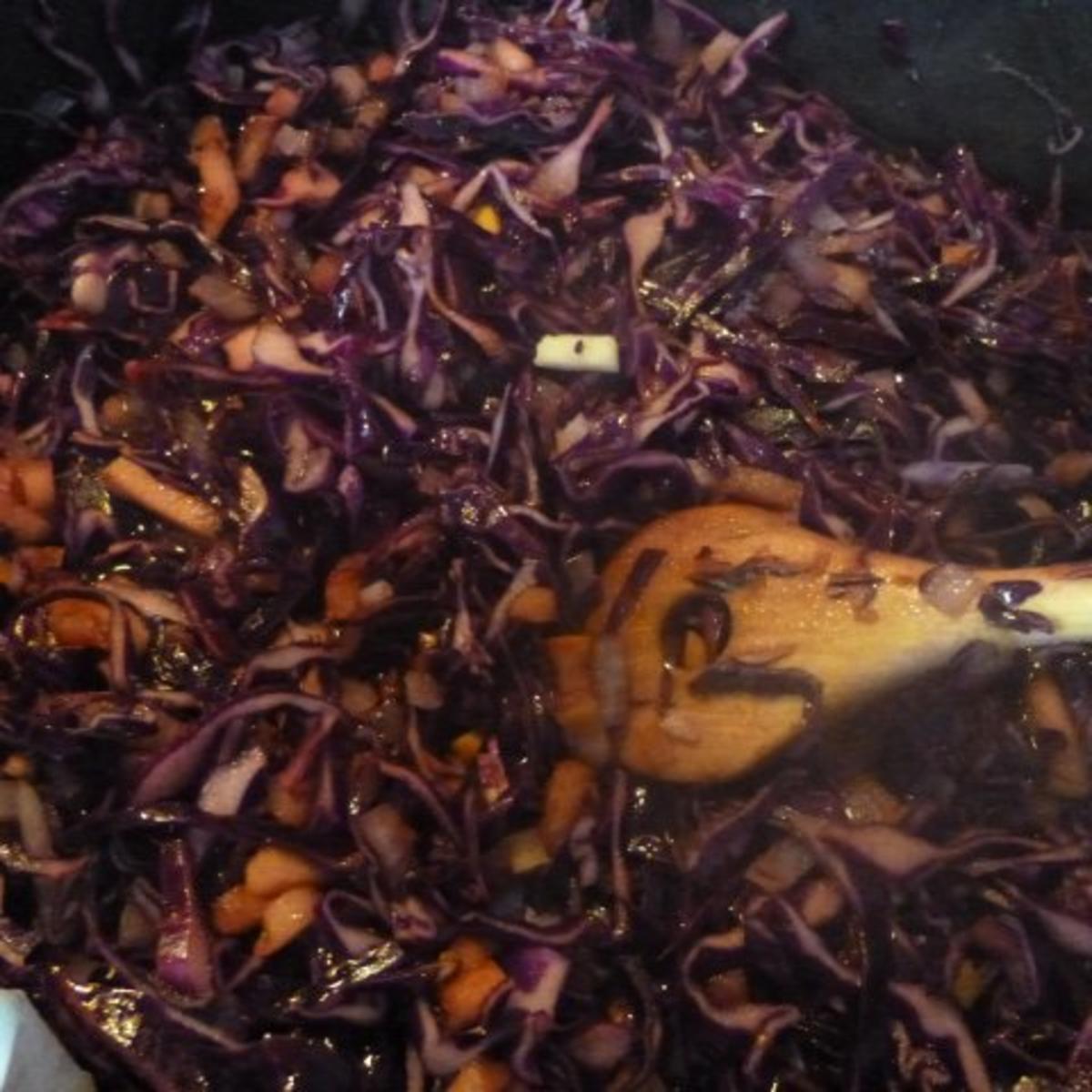 Rotkohl oder Blaukraut mit Pfiff - Rezept - kochbar.de