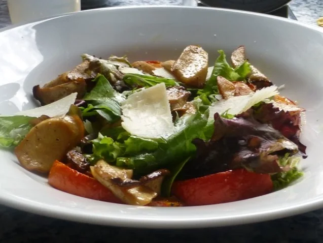 Lauwarmer Steinpilz-Kürbis-Salat - Rezept - Bild Nr. 4