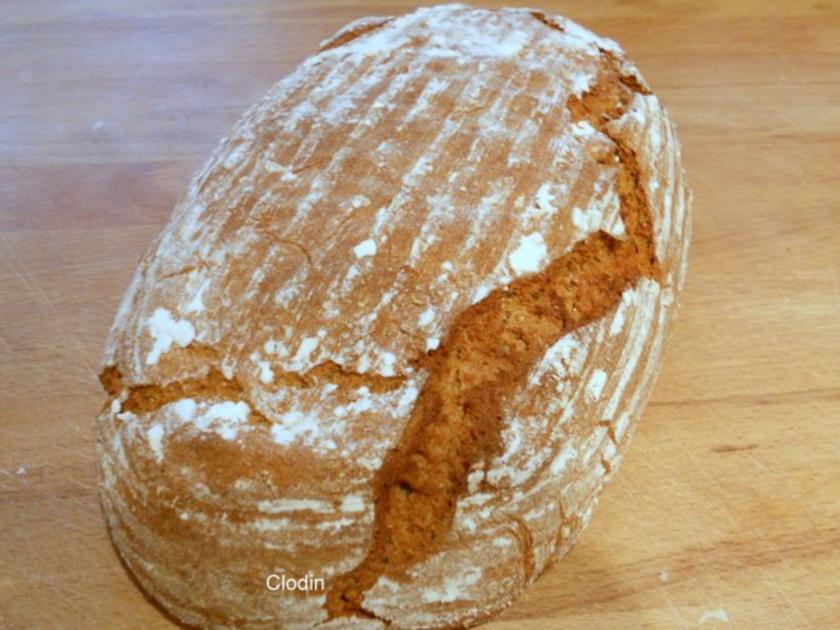 Roggenmischbrot sehr gut zum Freibacken ohne Form - Rezept mit Bild ...