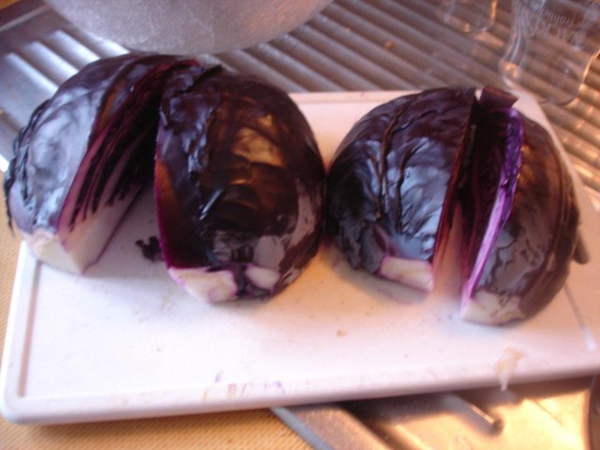 Gefülltes Hähnchenbrustfilet mit Möhren-Sellerie-Kartoffelstampf und Rotkohlsalat - Rezept - Bild Nr. 12