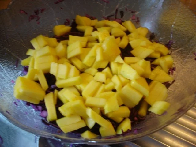 Gefülltes Hähnchenbrustfilet mit Möhren-Sellerie-Kartoffelstampf und Rotkohlsalat - Rezept - Bild Nr. 14