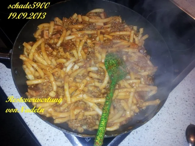 Rezept: Maccaroni Resteverwertung Maccaroni Resteverwertung - Rezept