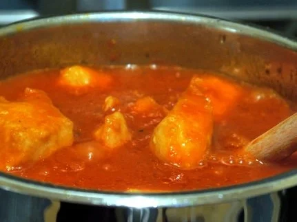 Hähnchen in fruchtiger Tomate mit Kartoffelwedges - Rezept - Bild Nr. 12