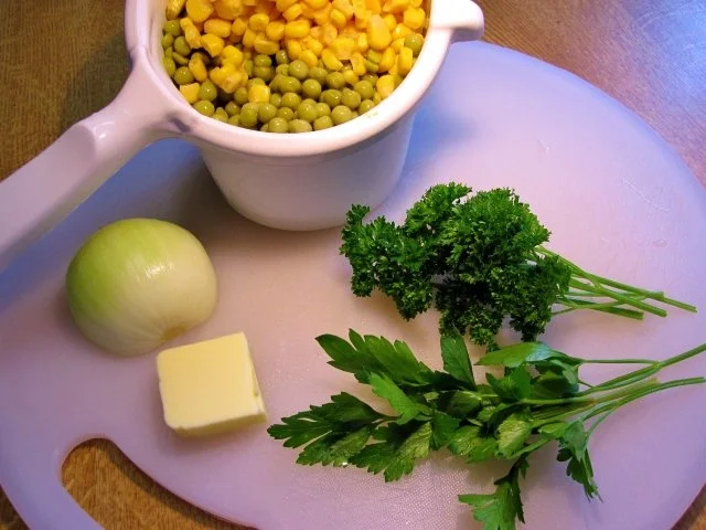 Gemüse aus Mais mit grünen Erbsen - Rezept - Bild Nr. 3