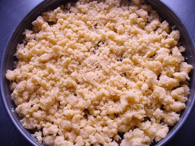 Rezept: Pflaumenkuchen/Zwetschgenkuchen Bild Nr. 7 Pflaumenkuchen/Zwetschgenkuchen - Rezept - Bild Nr. 7