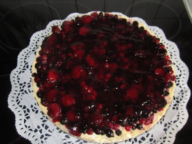 Rezept: New York Cheesecake mit gemischten Beeren Bild Nr. 5 New York Cheesecake mit gemischten Beeren - Rezept - Bild Nr. 5