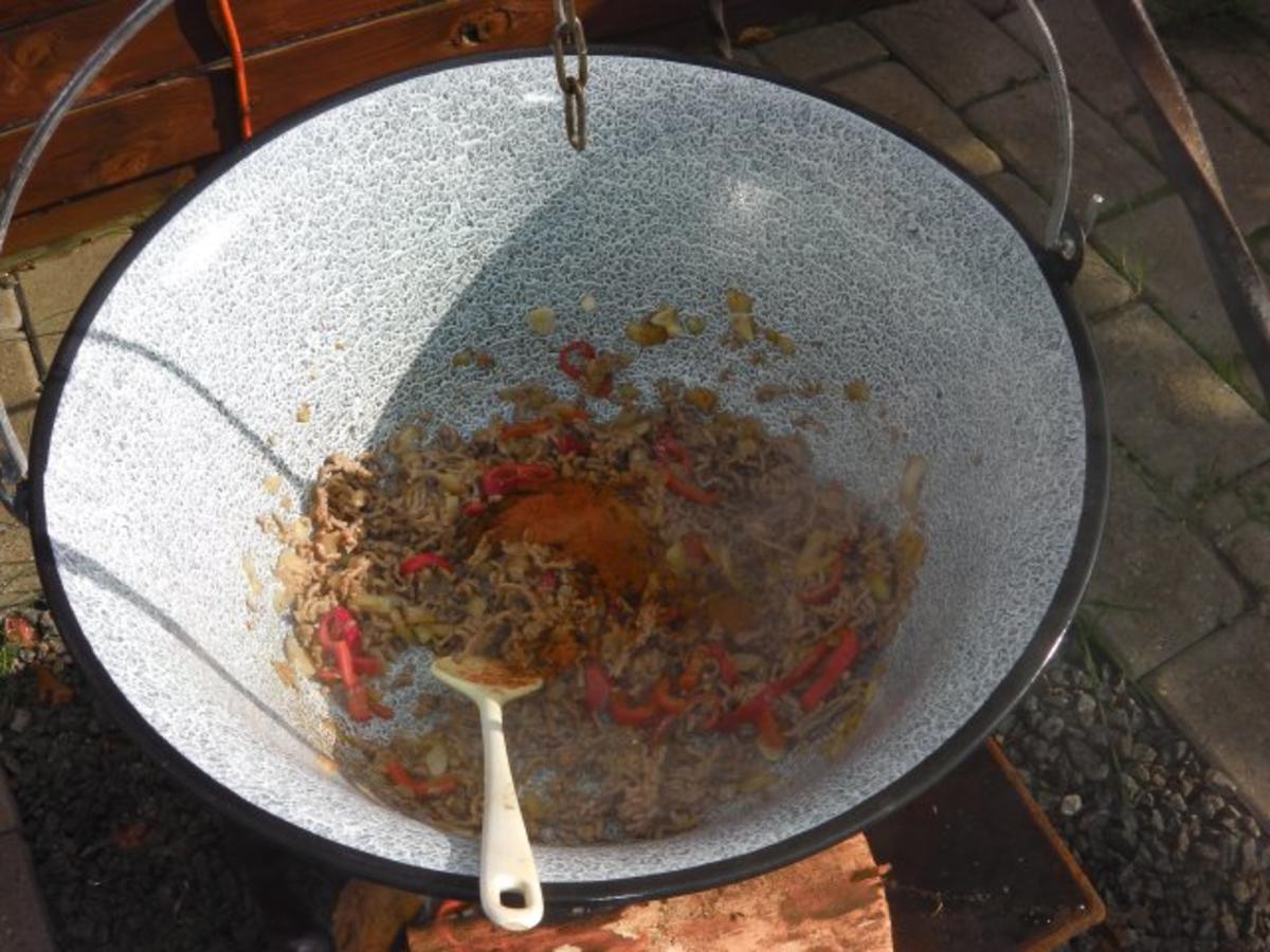Kessel: feuriges Chili con Carne - Rezept - kochbar.de