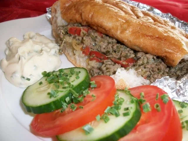 Rezept: Fladenbrot mit deftiger Hackfleischfuellung........Aller Ruth.... Fladenbrot mit deftiger Hackfleischfuellung........Aller Ruth.... - Rezept