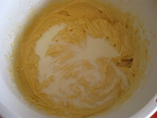 Rezept: Gugelhupf Vanille - Nuss mit Zimtglasur Bild Nr. 6 Gugelhupf Vanille - Nuss mit Zimtglasur - Rezept - Bild Nr. 6