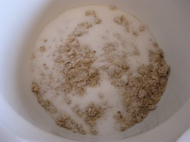 Rezept: Gugelhupf Vanille - Nuss mit Zimtglasur Bild Nr. 7 Gugelhupf Vanille - Nuss mit Zimtglasur - Rezept - Bild Nr. 7