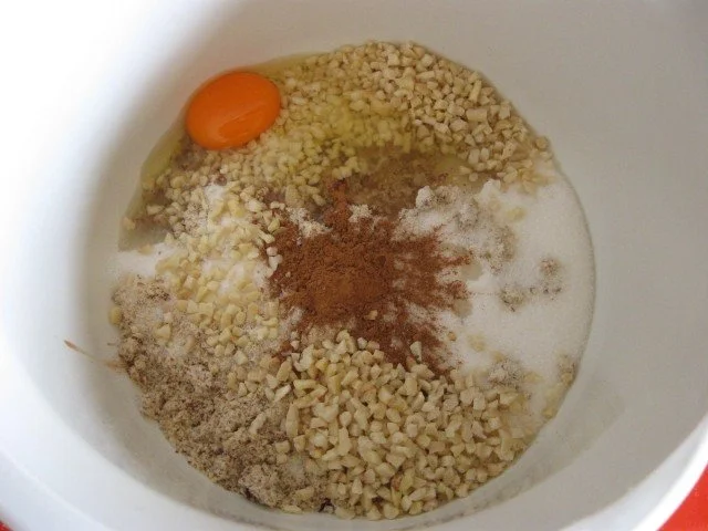 Rezept: Gugelhupf Vanille - Nuss mit Zimtglasur Bild Nr. 8 Gugelhupf Vanille - Nuss mit Zimtglasur - Rezept - Bild Nr. 8