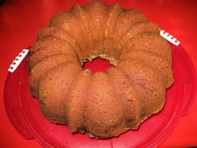 Rezept: Gugelhupf Vanille - Nuss mit Zimtglasur Bild Nr. 14 Gugelhupf Vanille - Nuss mit Zimtglasur - Rezept - Bild Nr. 14