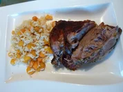 NT-Pute mit Möhrenreis und Gurkensalat - Rezept