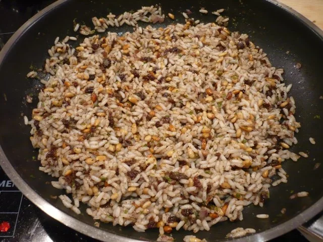 Rezept: Weinblätter würzig gefüllt Bild Nr. 7 Weinblätter würzig gefüllt - Rezept - Bild Nr. 7