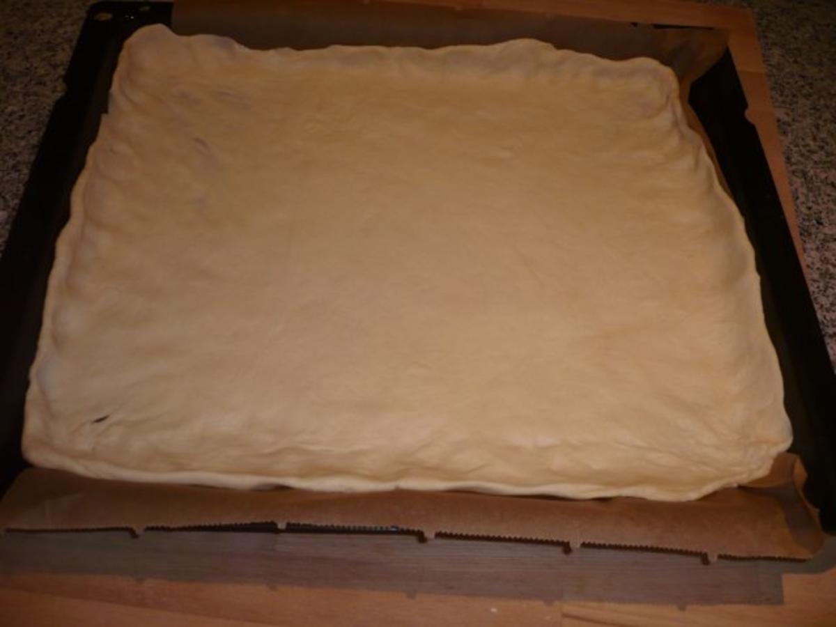 Porreeblechkuchen mit Quark-Öl-Teig - Rezept - Bild Nr. 7