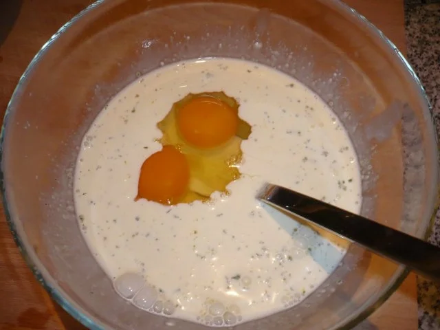 Rezept: Porreeblechkuchen mit Quark-Öl-Teig Bild Nr. 9 Porreeblechkuchen mit Quark-Öl-Teig - Rezept - Bild Nr. 9