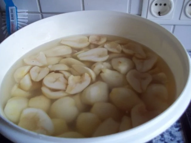 Vorrat Birnen eingekocht - Rezept - Bild Nr. 3