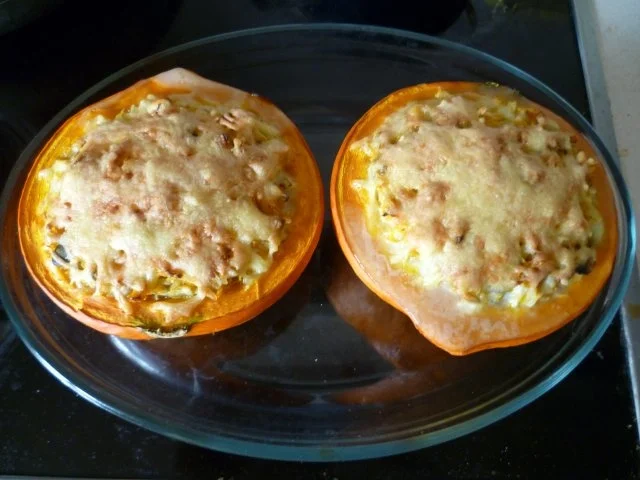 Vegetarisches - Gefüllter Hokkaido-Kürbis aus dem Ofen - Rezept - Bild Nr. 7