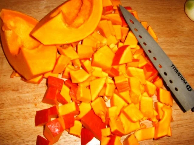 Rezept: Hähnchen mit Kürbisfüllung Bild Nr. 3 Hähnchen mit Kürbisfüllung - Rezept - Bild Nr. 3