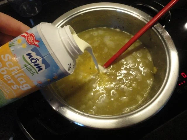 Schaumiges Petersil-Kartoffel Süppchen - Rezept - Bild Nr. 6