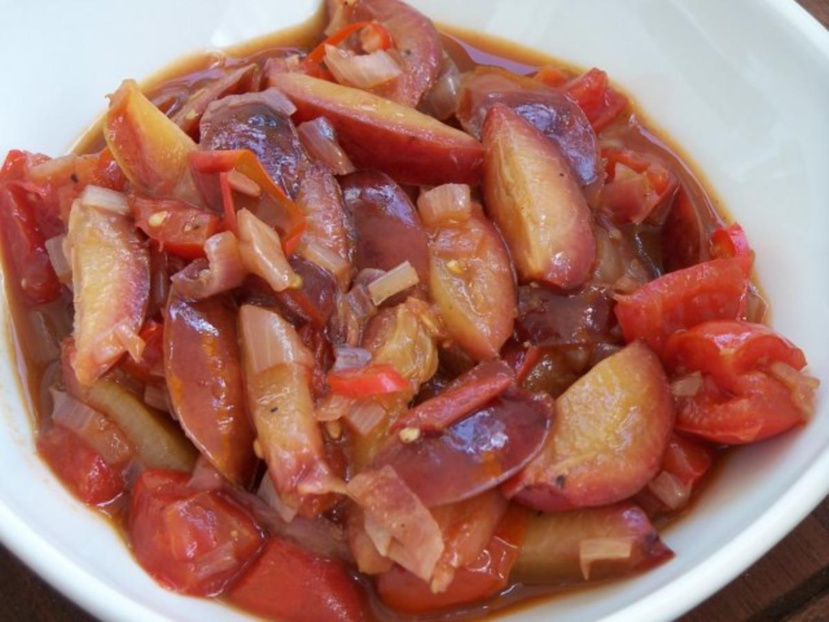 Zwetschgen-Tomaten-Chutney - Rezept