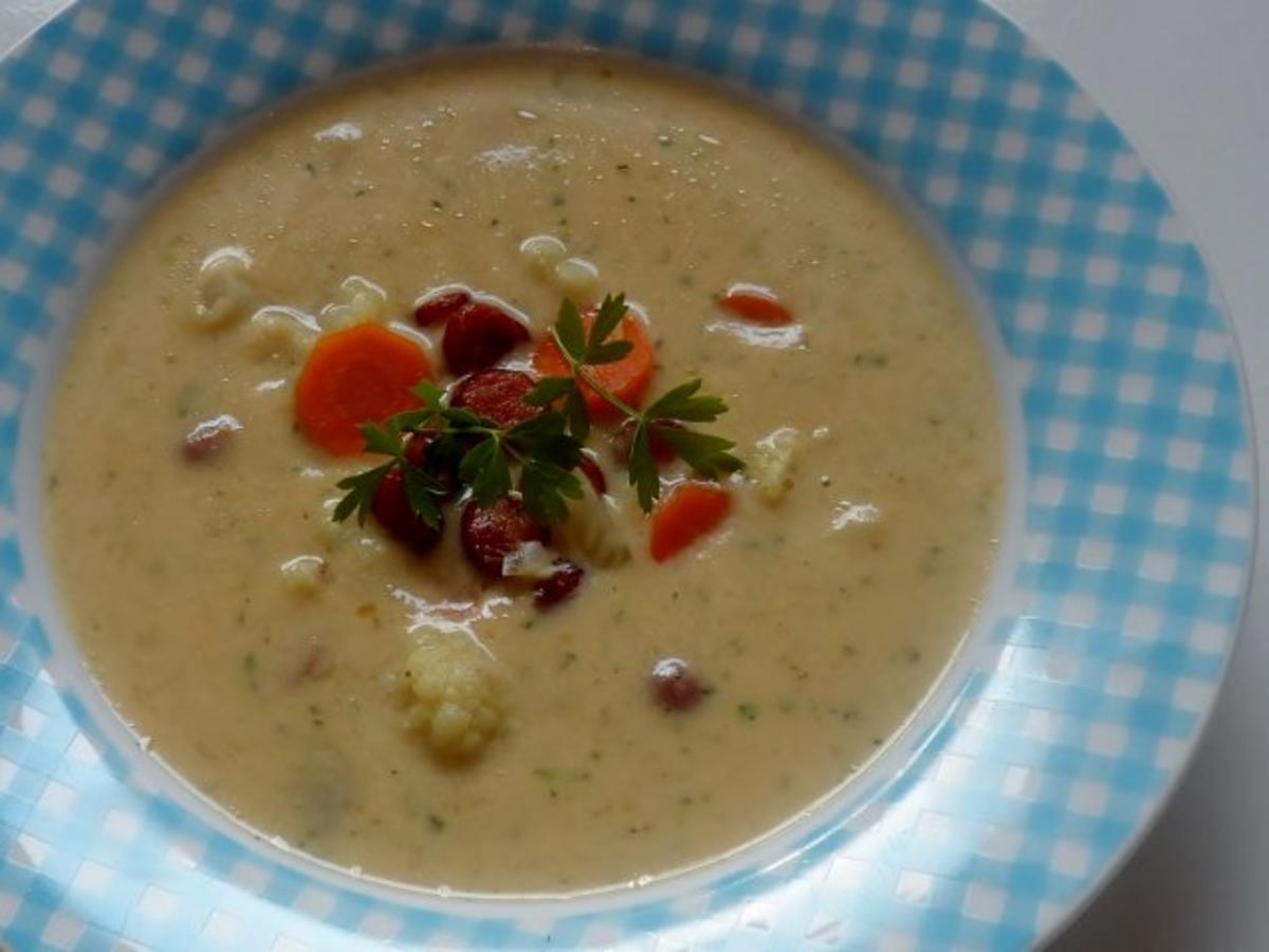 Suppen: Pikante Blumenkohl-Creme-Suppe mit Karotten und Cabanossi - Rezept - Bild Nr. 10