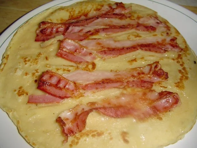 Speckpfannenkuchen und Kaiserschmarren mit Apfelkompott - Rezept - Bild Nr. 2