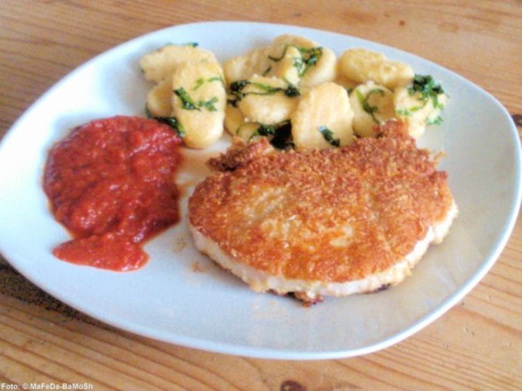 Gebackenes Kotelett in Parmesankruste - Rezept - kochbar.de