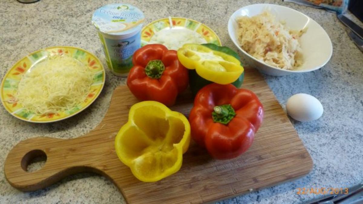 Bilder für Paprika gefüllt mit Sauerkraut - Rezept