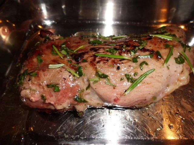 Rezept: Geflügel, Ente: Kräuter-Ente mit Kirsch-Balsamico-Creme Bild Nr. 4 Geflügel, Ente: Kräuter-Ente mit Kirsch-Balsamico-Creme - Rezept - Bild Nr. 4