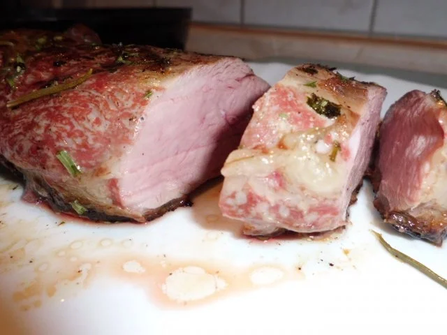 Rezept: Geflügel, Ente: Kräuter-Ente mit Kirsch-Balsamico-Creme Bild Nr. 7 Geflügel, Ente: Kräuter-Ente mit Kirsch-Balsamico-Creme - Rezept - Bild Nr. 7