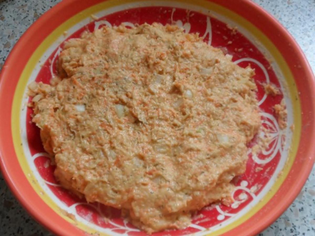 Kartoffel-Parmesan-Plätzchen mit feurigem Paprika-Tomaten-Dip - Rezept - Bild Nr. 9