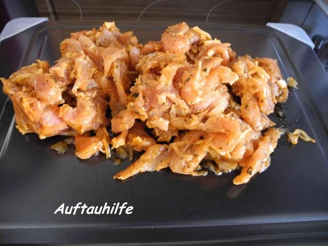 Schwein : Gyros mit Tzatziki an Kartoffel-Schupfnudel-Pfanne - Rezept - Bild Nr. 2