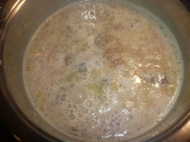 Kartoffel - Sellerie - Suppe mit Steinpilzen, Crandbeeries, Walnüsse + Coutons ! - Rezept - Bild Nr. 6